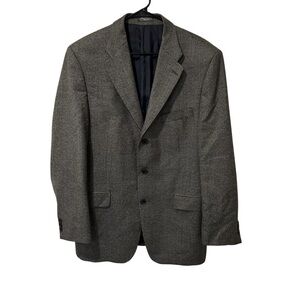 Elegant Charcoal Men's Blazer Portfolio Studio Size 42R
100% lambswool
